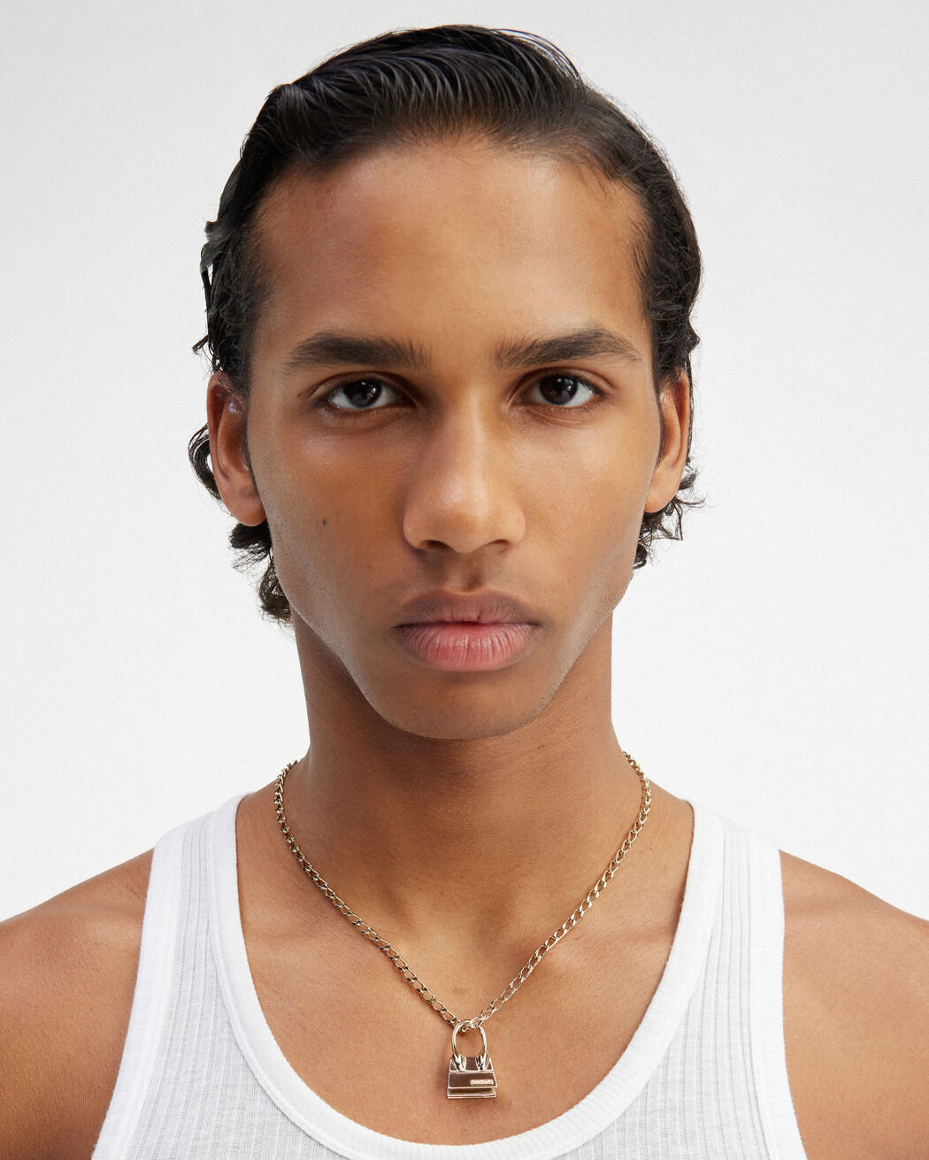 The Chiquito necklace jacquemus the chiquito necklace