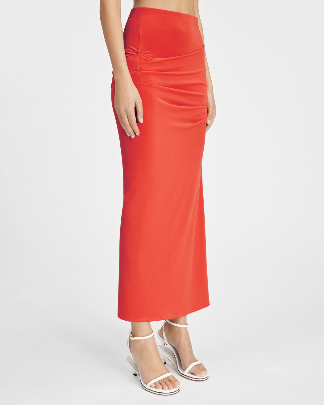 تنورة La Jupe Drapeado jacquemus تنورة la jupe drapeado