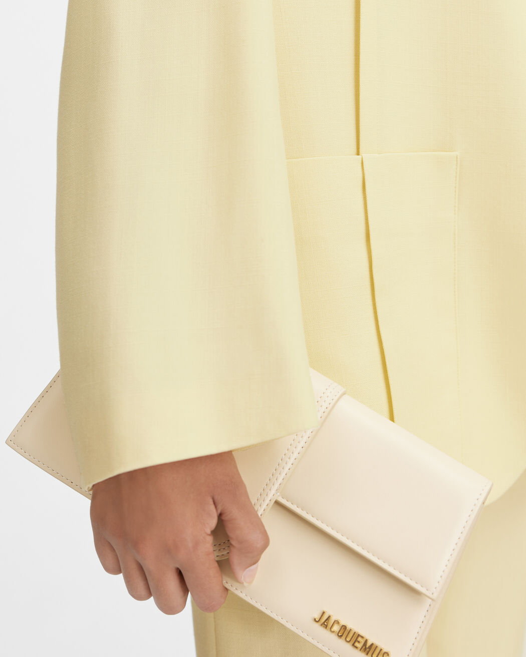 جاكيت La Veste D'Homme jacquemus جاكيت la veste d homme