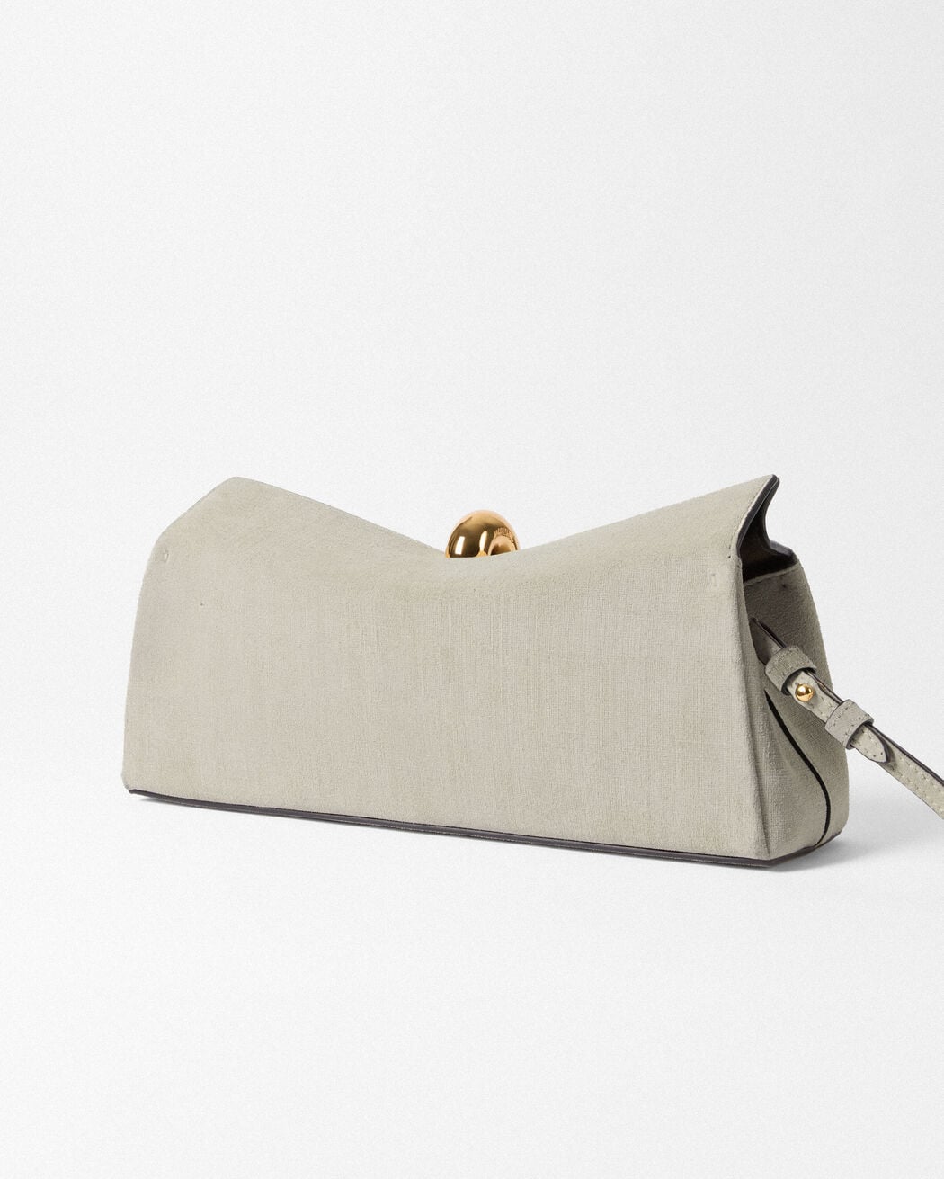 The Valérie clutch jacquemus the val rie clutch
