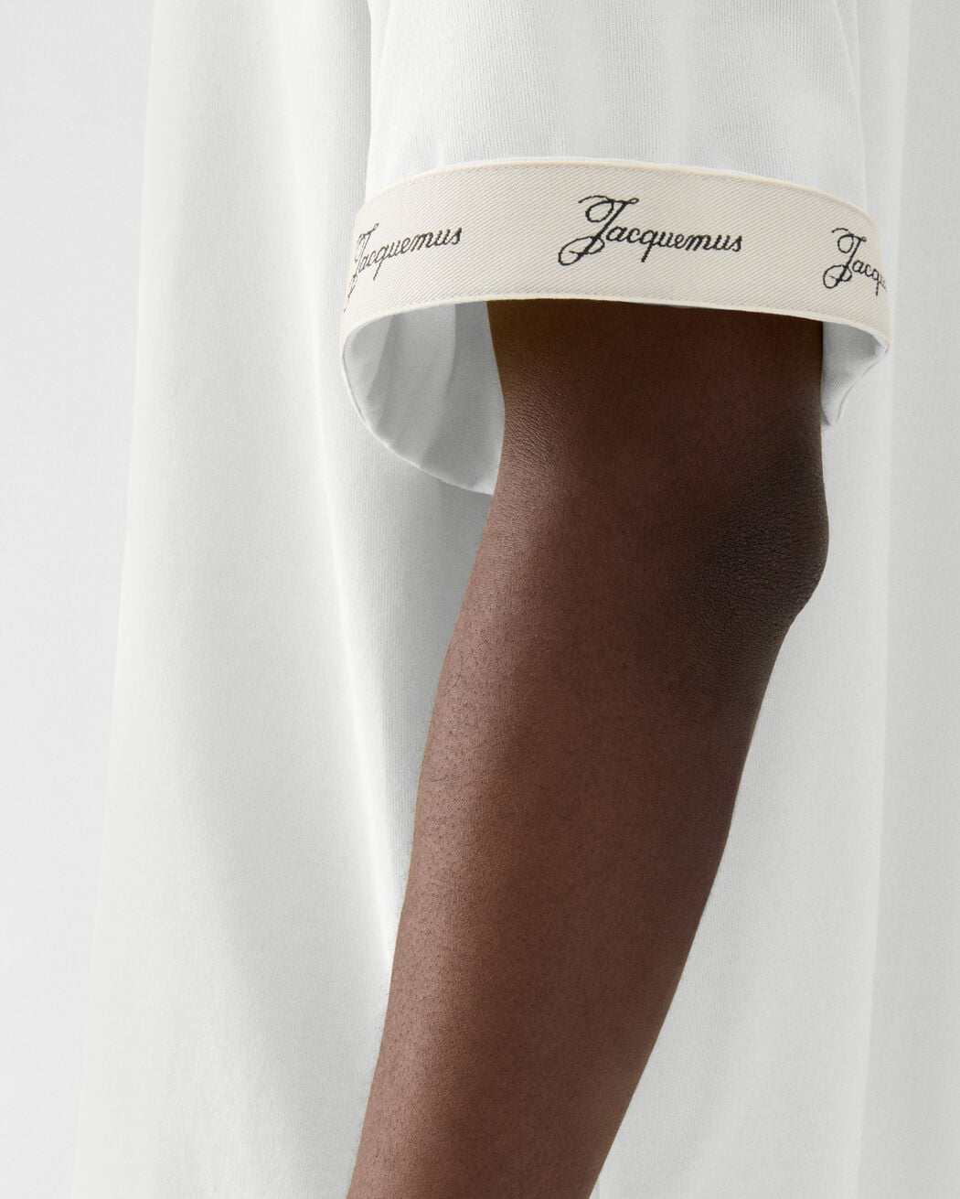 The Rond Carré short-sleeve t-shirt jacquemus the rond carr short sleeve t shirt